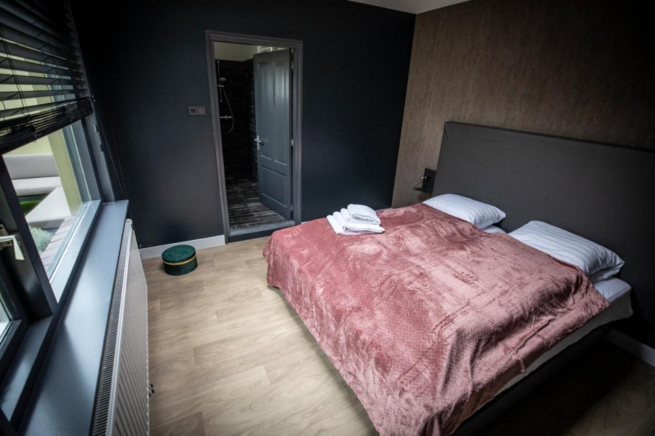 OP10 Logeren Villa Oldenzaal Eksteriør bilde